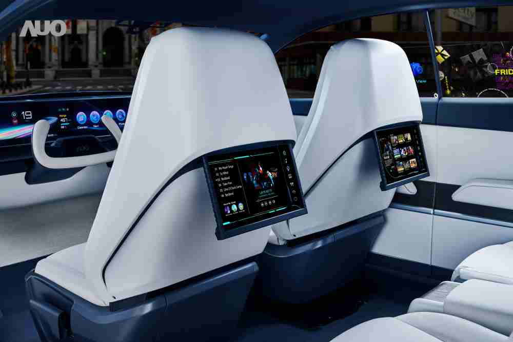 尊龙集团将于CES 展示全新Smart Cockpit 2024，，，可紧密串连使用者多元需求，，，并革新座舱内部的应用和设计，，带来身历其境且引人入胜的视觉飨宴，，满足驾乘人员的全方位体验